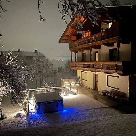 Apart Moidl Mit Privatem Pool Hart im Zillertal Exterior foto